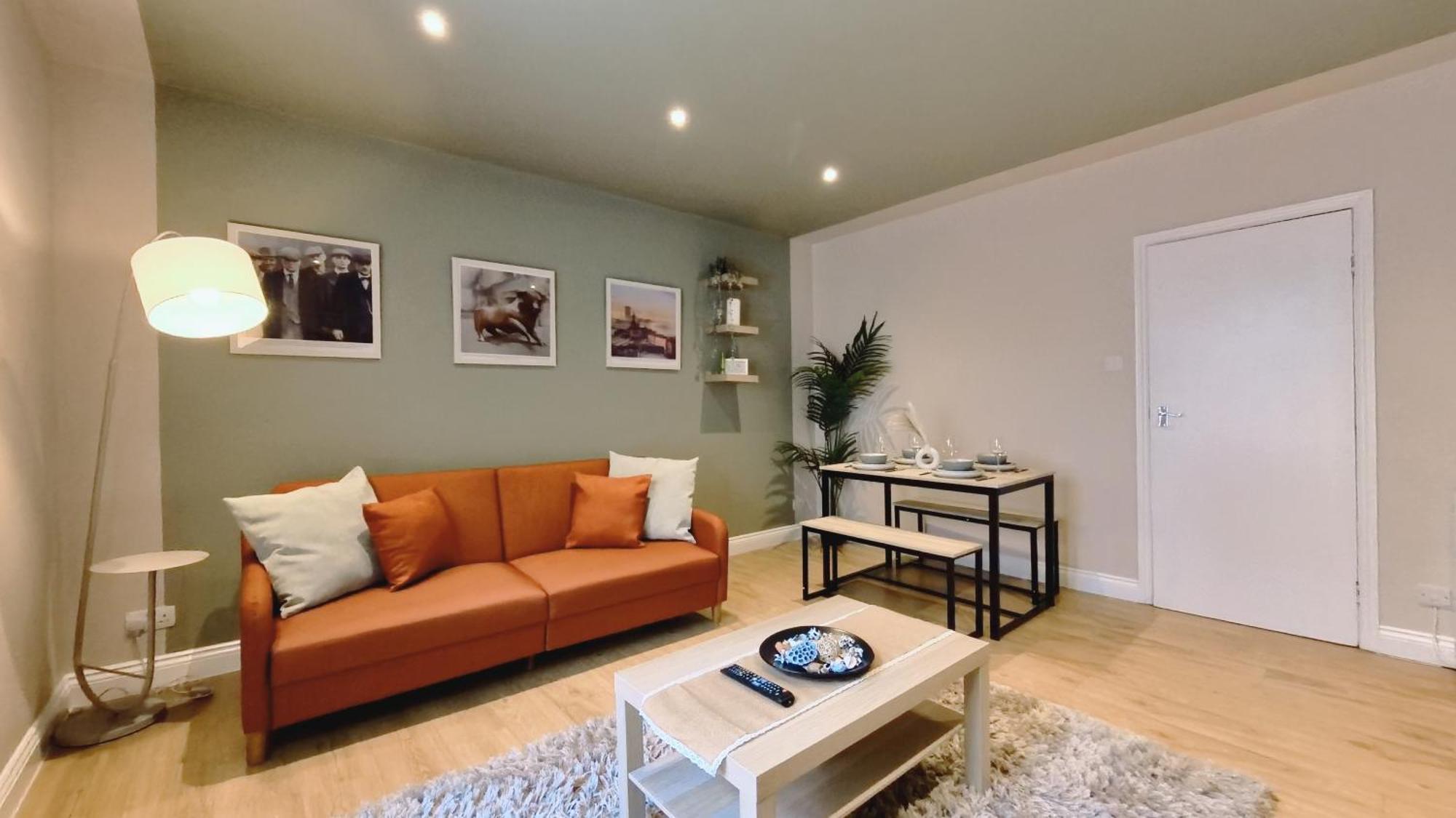 Birmingham City Stay Apartments *