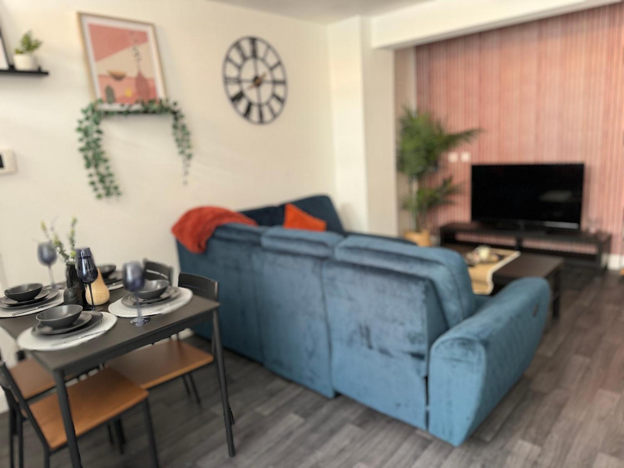 Birmingham City Stay Apartments